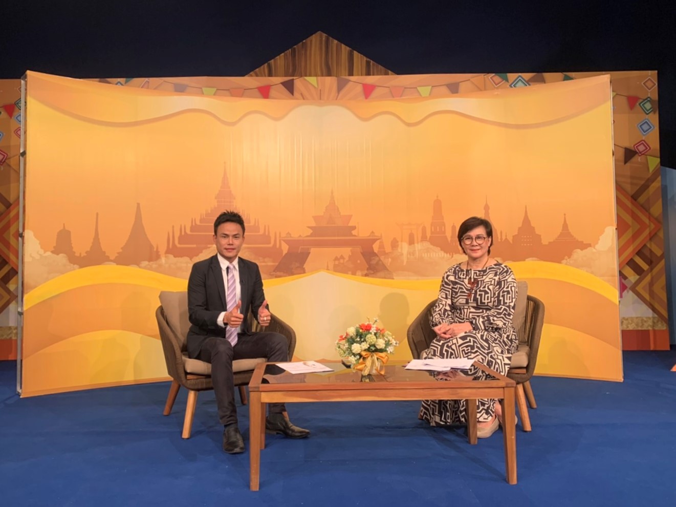 ผศ.ดร. เพ็ญประภา เพชระบูรณิน ร่วมถ่ายรายการ “ด้วยสำนึกในพระมหากรุณาธิคุณ”